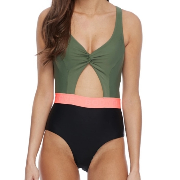 Body Glove Other - New $110 BODY GLOVE Kid on the Block Pearl XL NWT